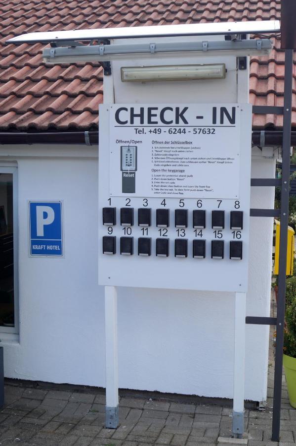 Gundersheim Kraft Hotel A61 Worms - Alzey מראה חיצוני תמונה