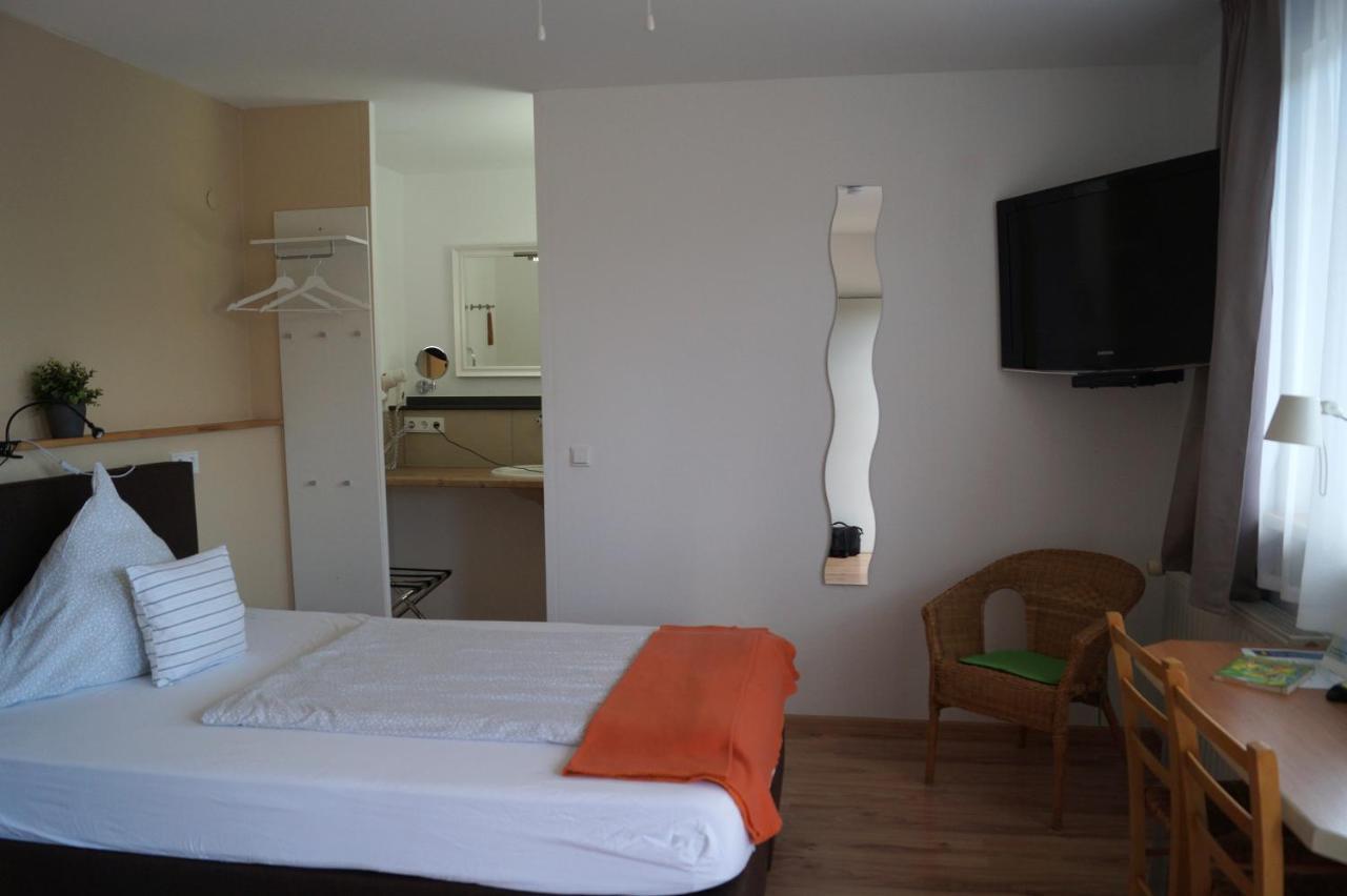 Gundersheim Kraft Hotel A61 Worms - Alzey מראה חיצוני תמונה